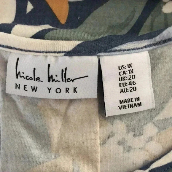 Nicole Miller Floral Tank Top - Picture 9 of 10